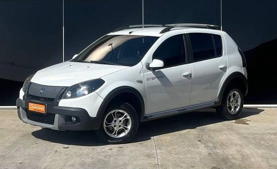 RENAULT SANDERO 1.6 STEPWAY 8V FLEX 4P MANUAL RENAULT SANDERO 1.6 STEPWAY 8V FLEX 4P MANUAL